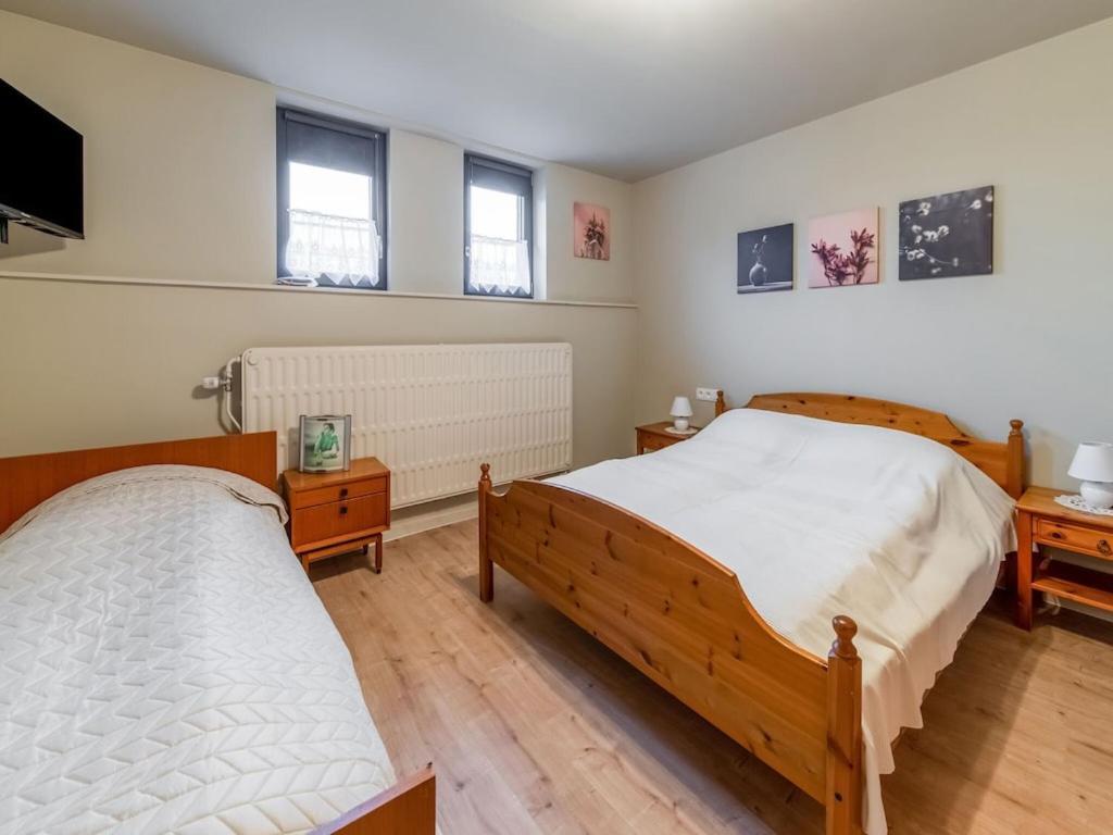 Atmospheric Holiday Home In B Llingen With Infrared Sauna Bullange Bagian luar foto